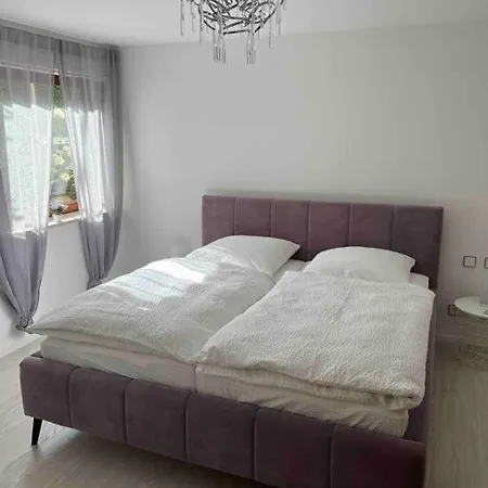Feel@home Apartment, Blackforest, Calm&cosy, 80sqm *
