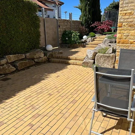 Feel@home Apartment, Blackforest, Calm&cosy, 80sqm *